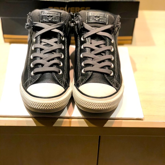 Men’s Converse Sneakers Size 6.5 - Picture 2 of 2